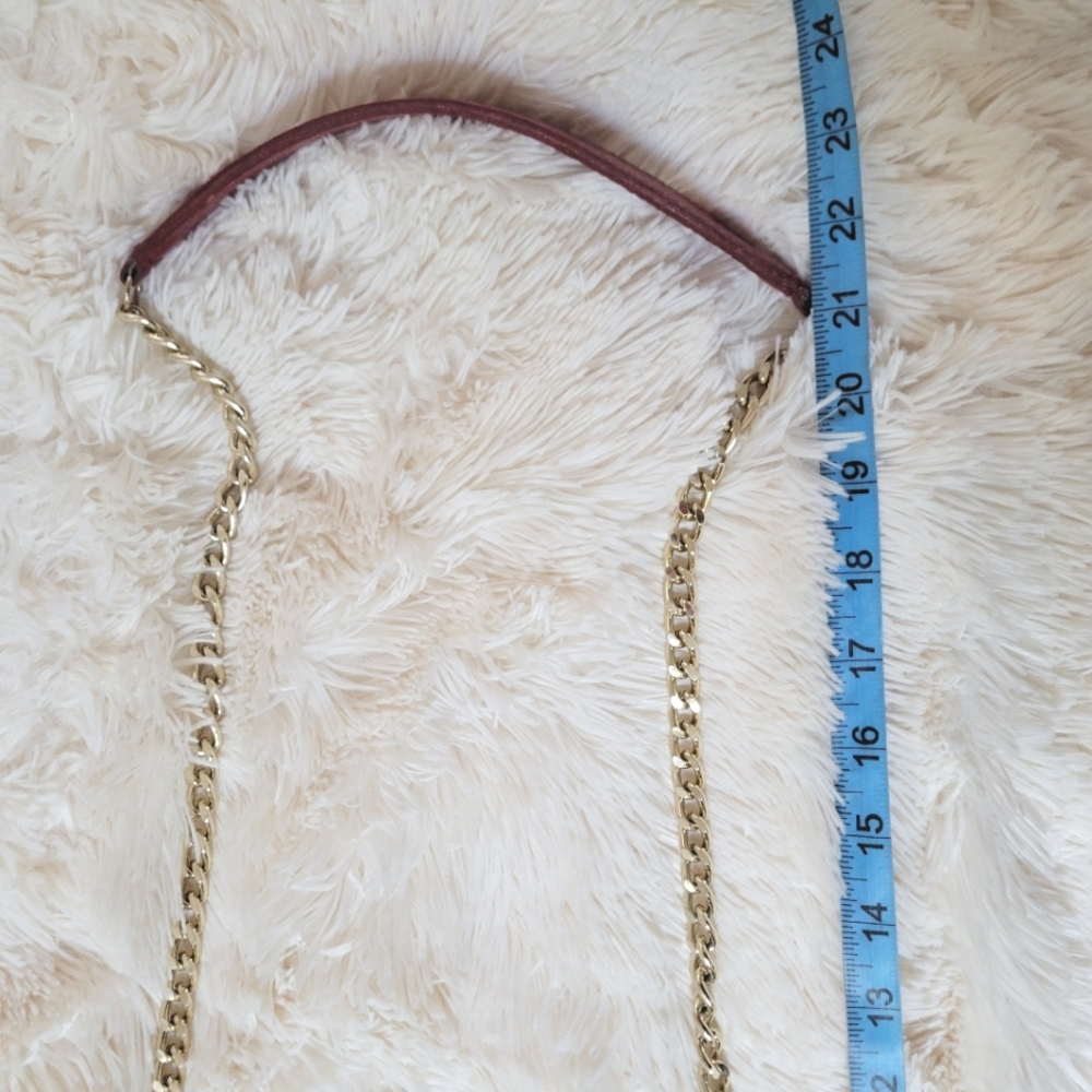 Burgandy Valentina Crossbody Bag - Picture 2 of 12